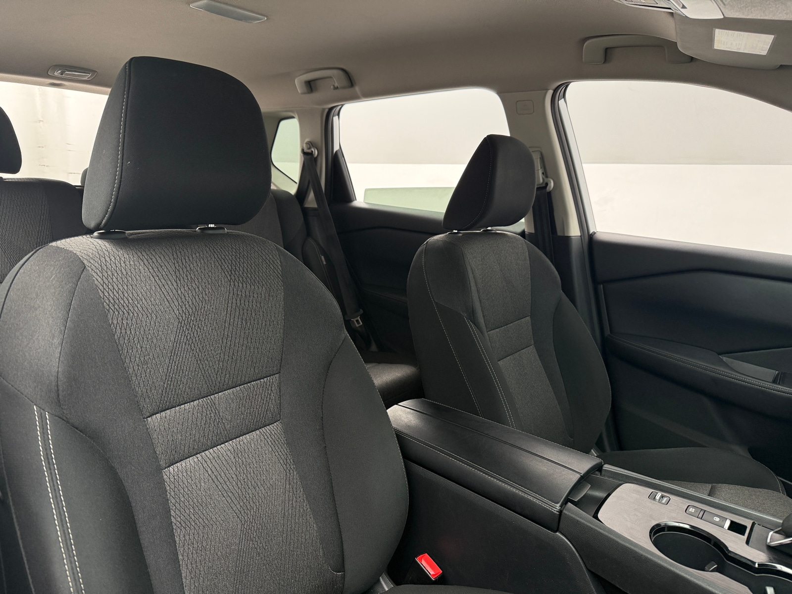 Thumbnail: 2025 Nissan Rogue - 2