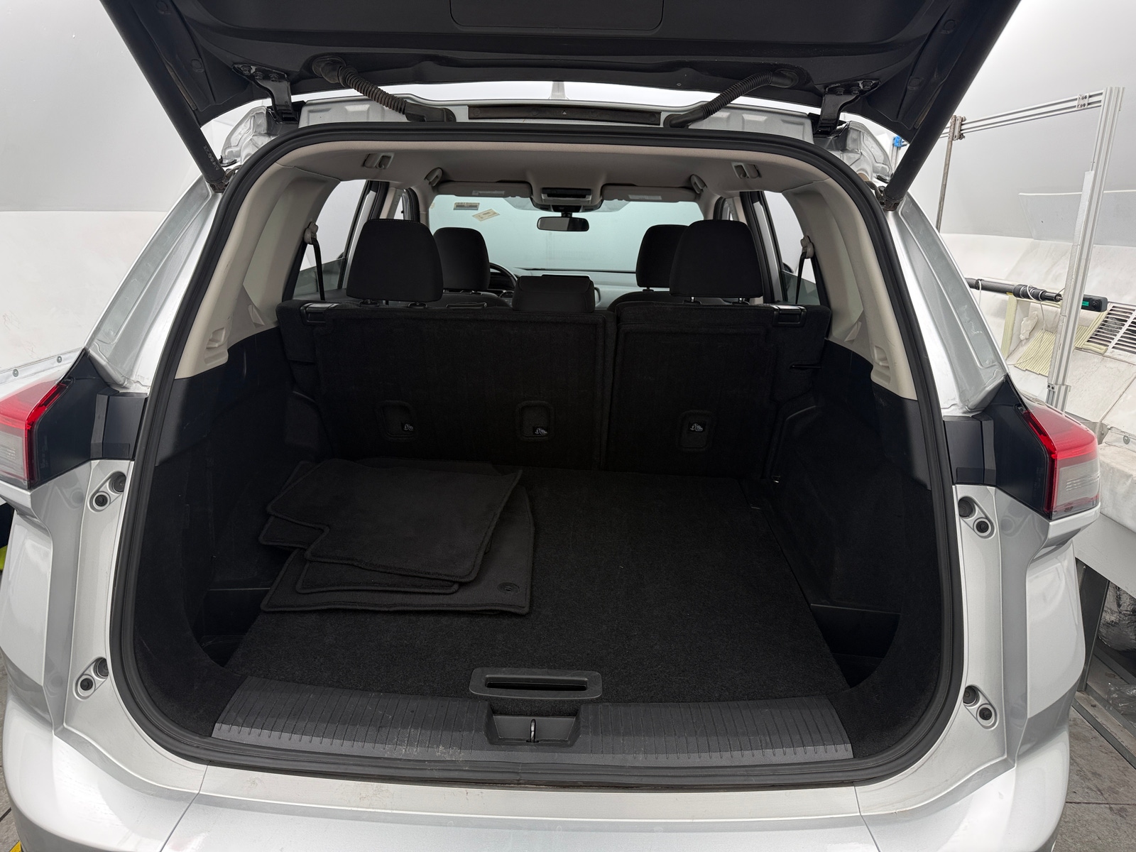 Thumbnail: 2025 Nissan Rogue - 7