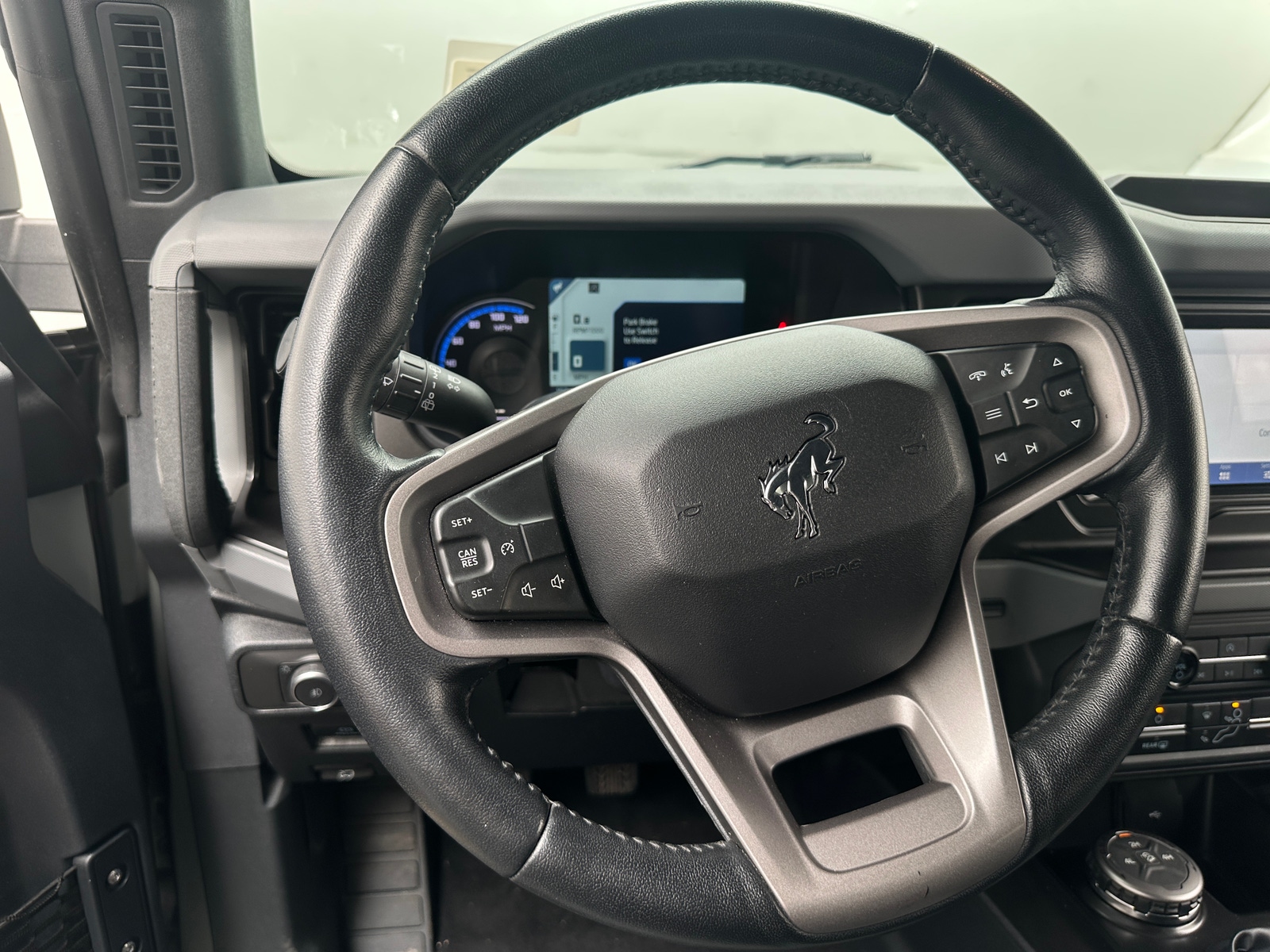 Thumbnail: 2021 Ford Bronco - 5