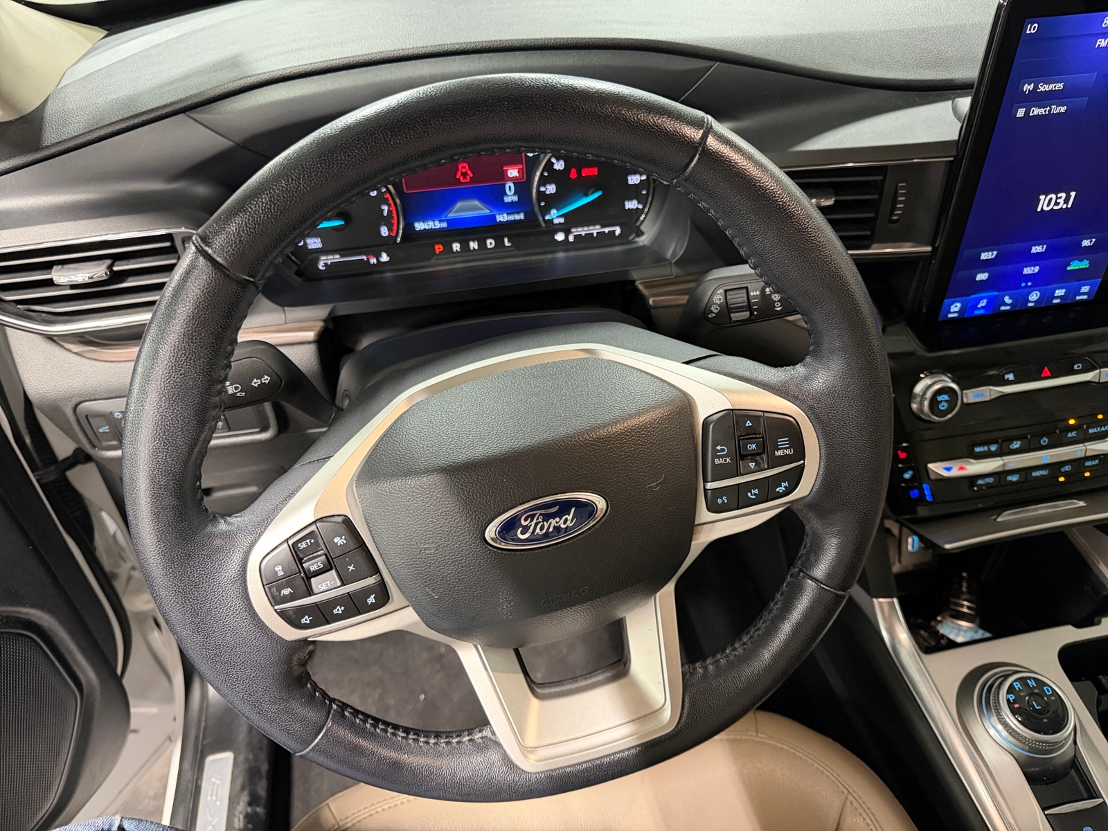 Thumbnail: 2022 Ford Explorer - 4