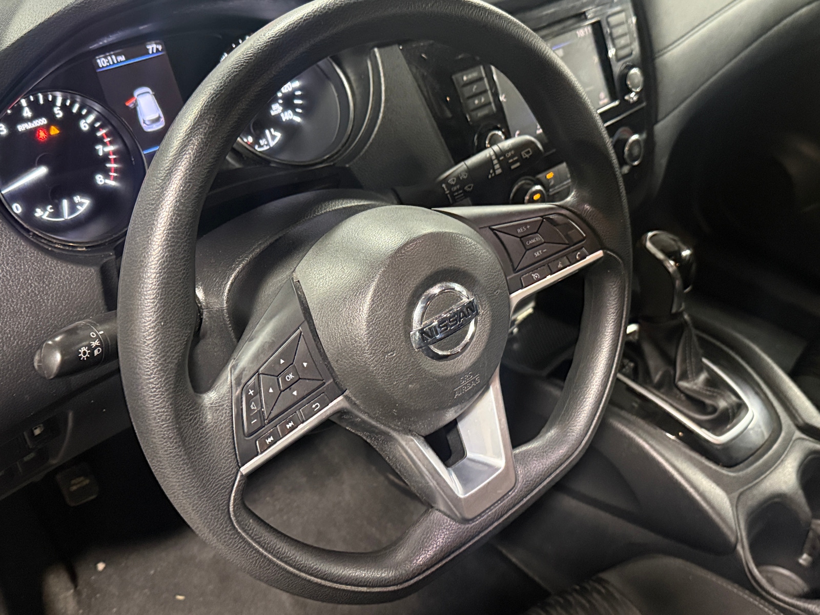 Thumbnail: 2018 Nissan Rogue - 5
