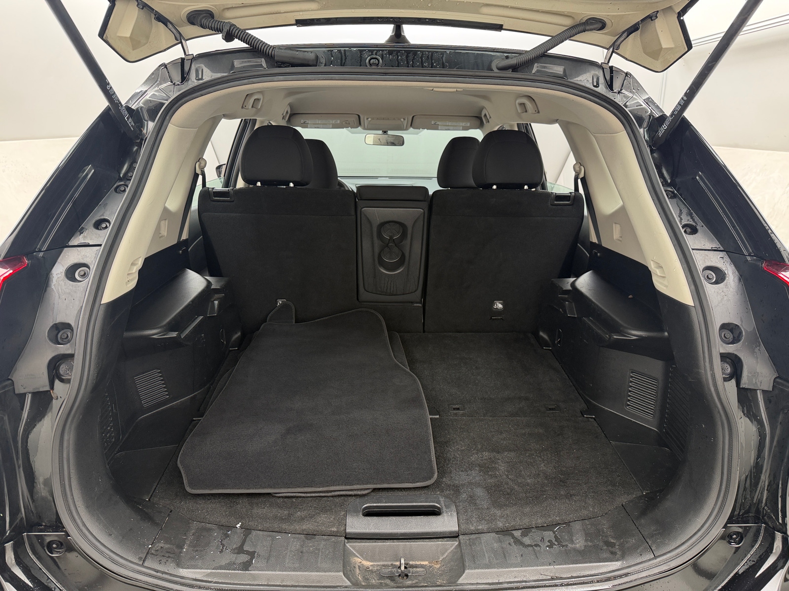 Thumbnail: 2018 Nissan Rogue - 7