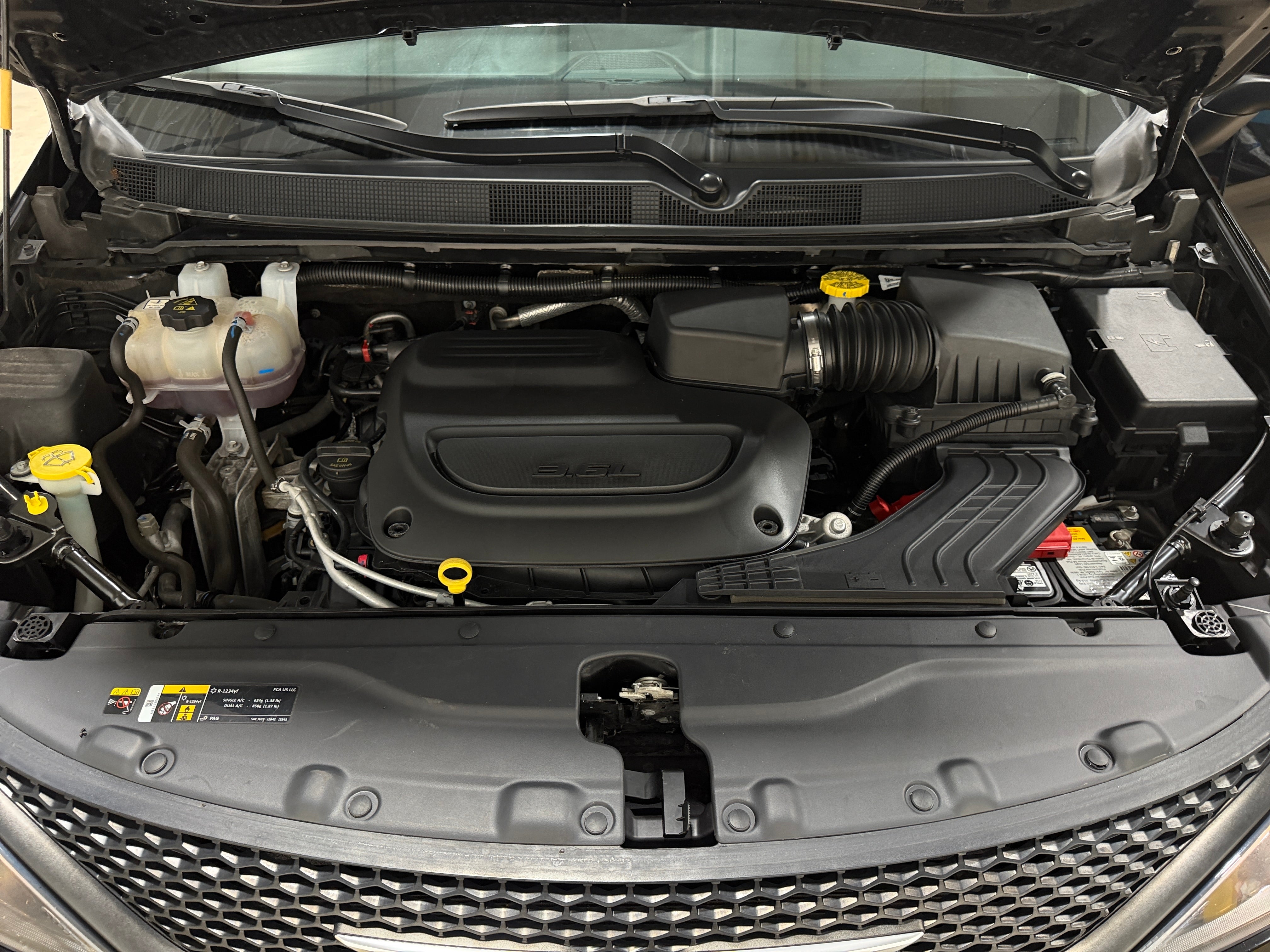 2024 Chrysler Voyager