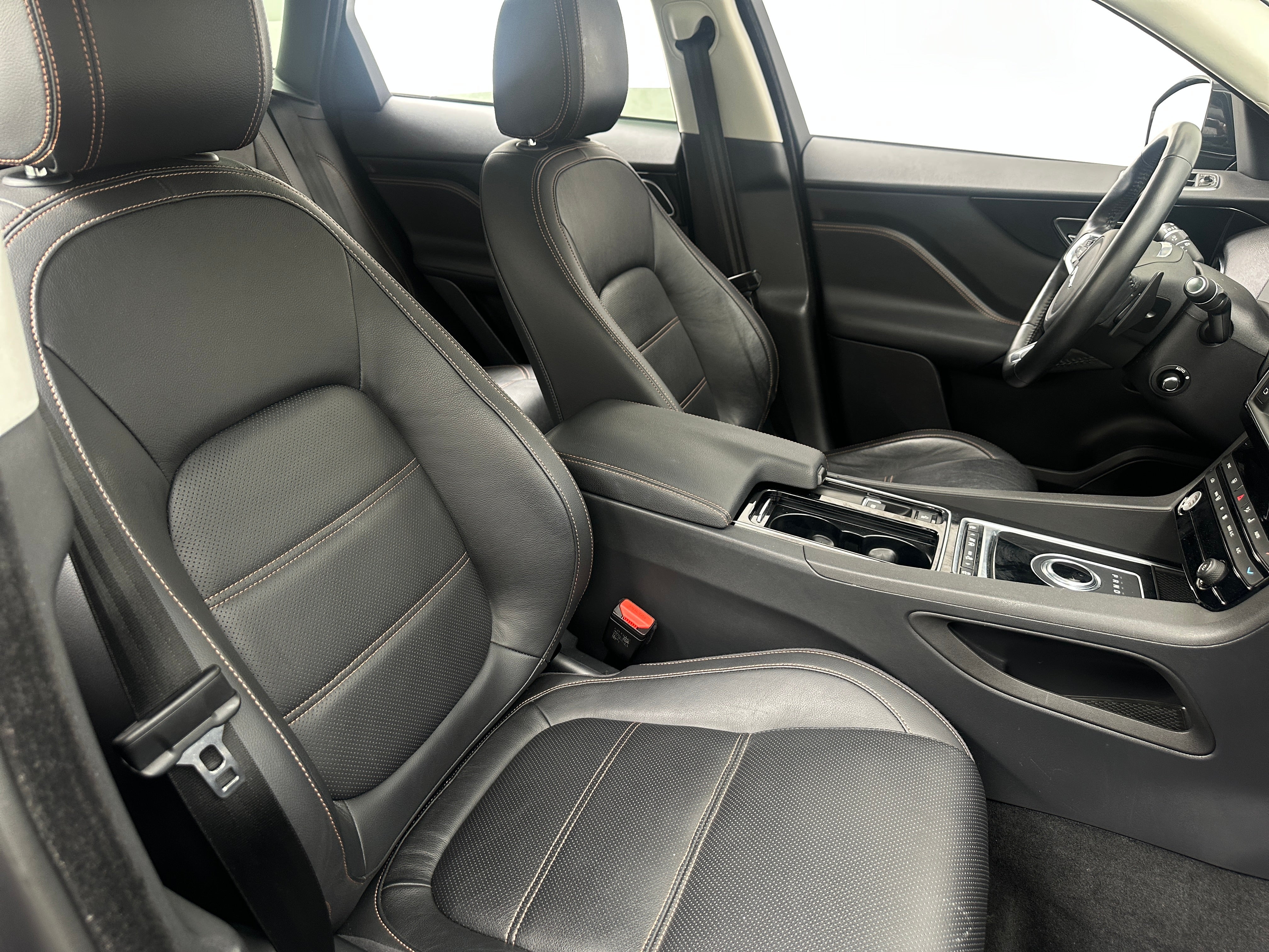2018 Jaguar F-PACE