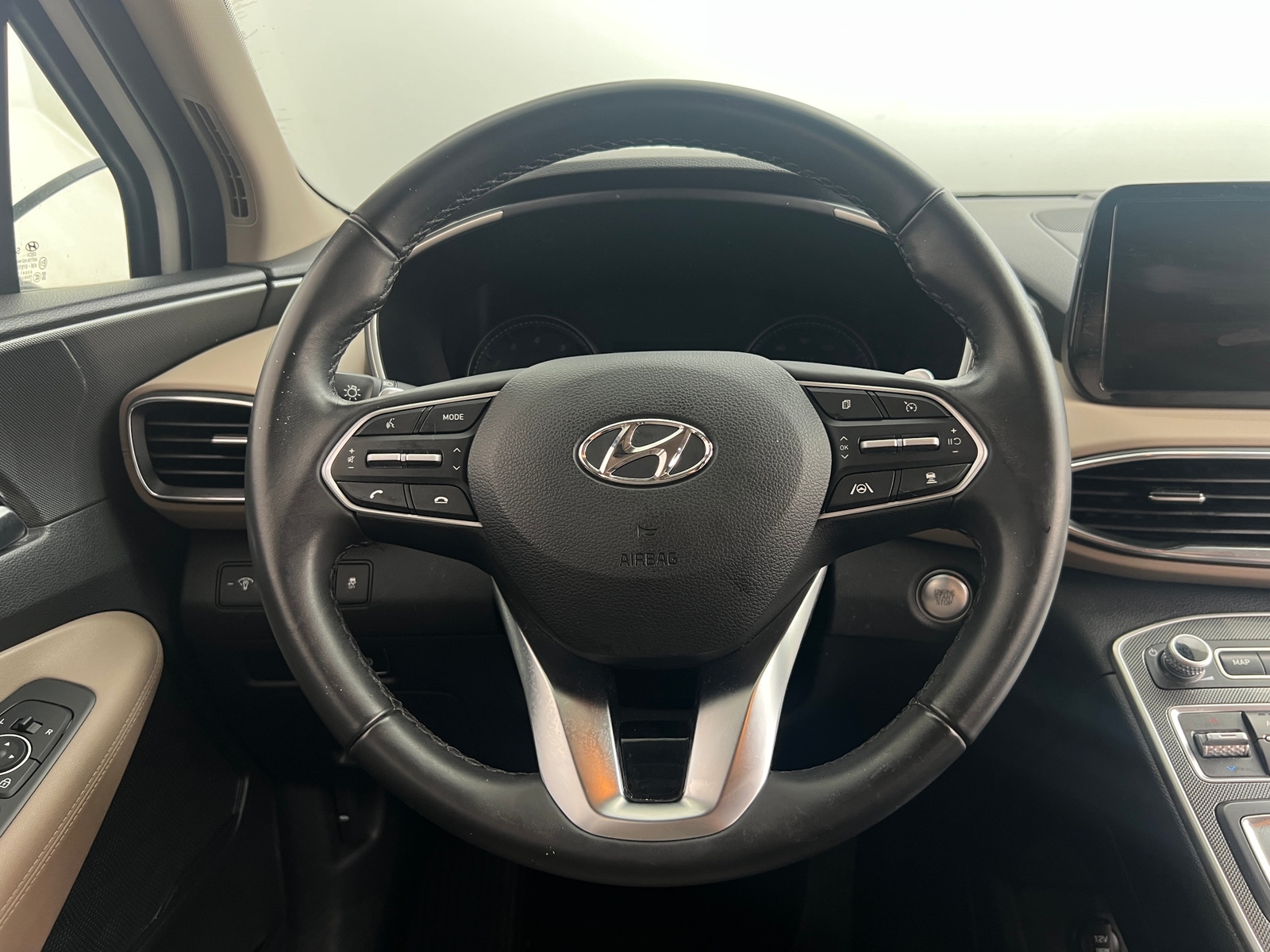 Thumbnail: 2023 Hyundai Santa Fe - 5