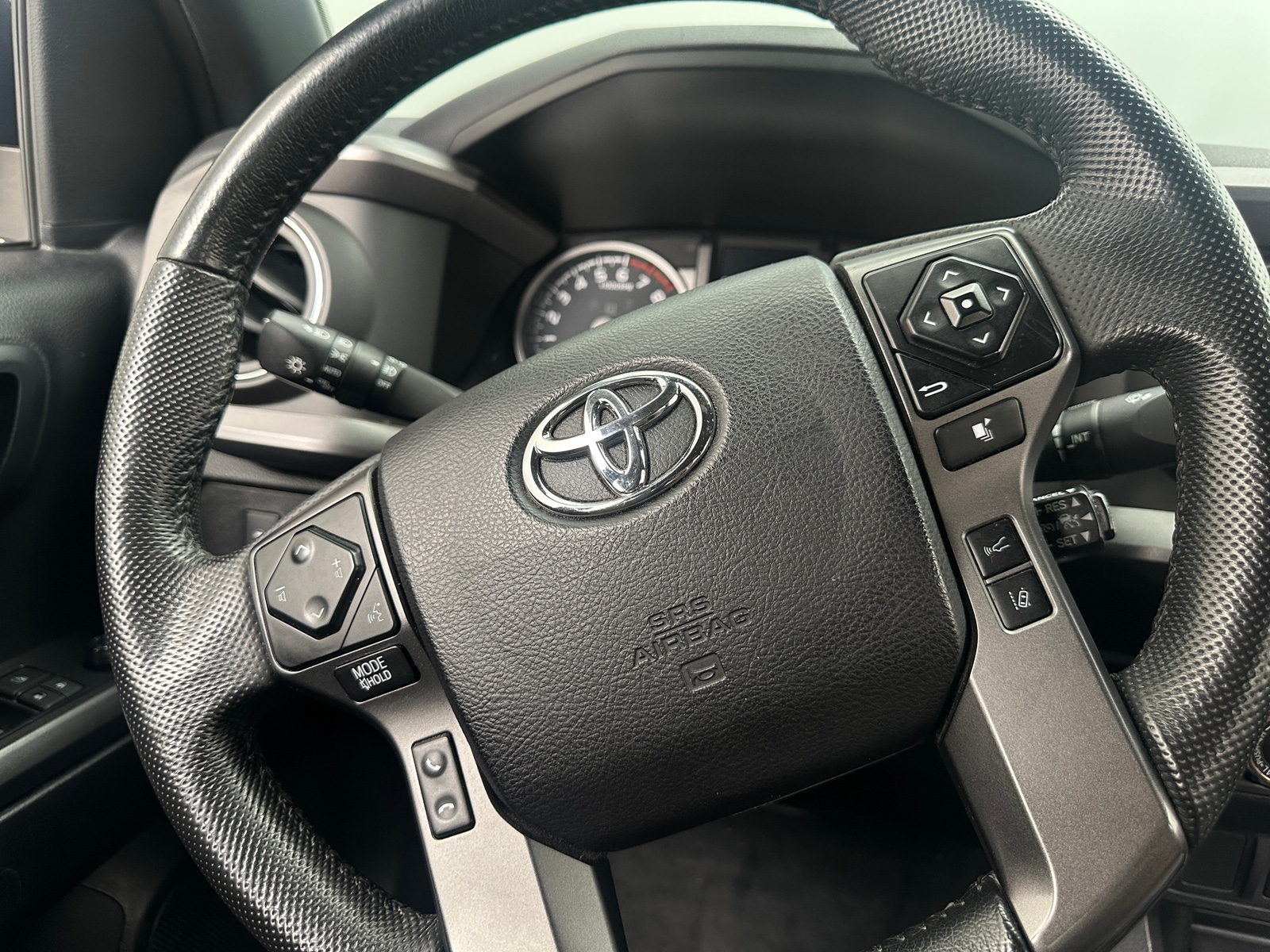 Thumbnail: 2021 Toyota Tacoma - 5