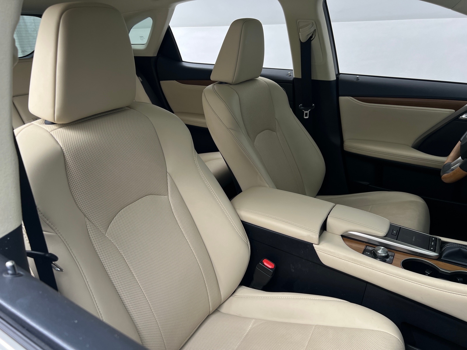 Thumbnail: 2021 Lexus RX - 2