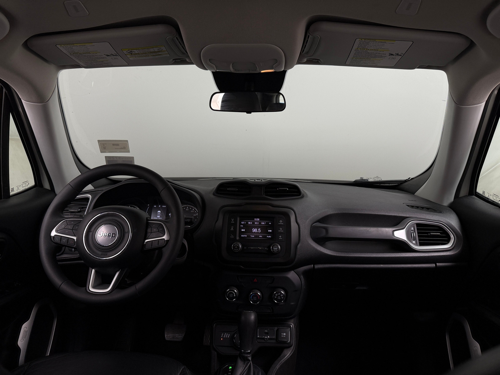 Thumbnail: 2020 Jeep Renegade - 3