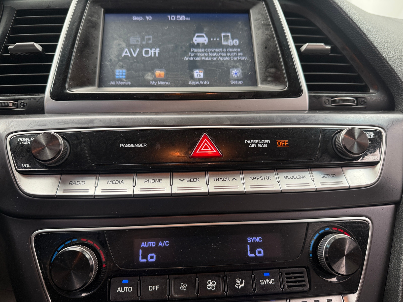 Thumbnail: 2019 Hyundai Sonata - 4