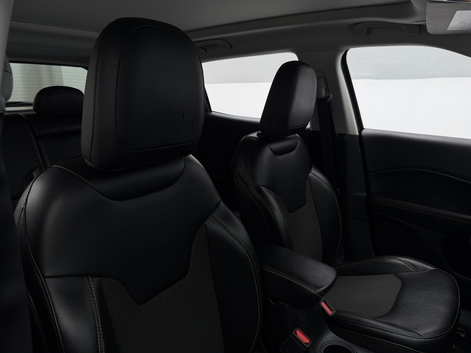 Thumbnail: 2020 Jeep Compass - 2