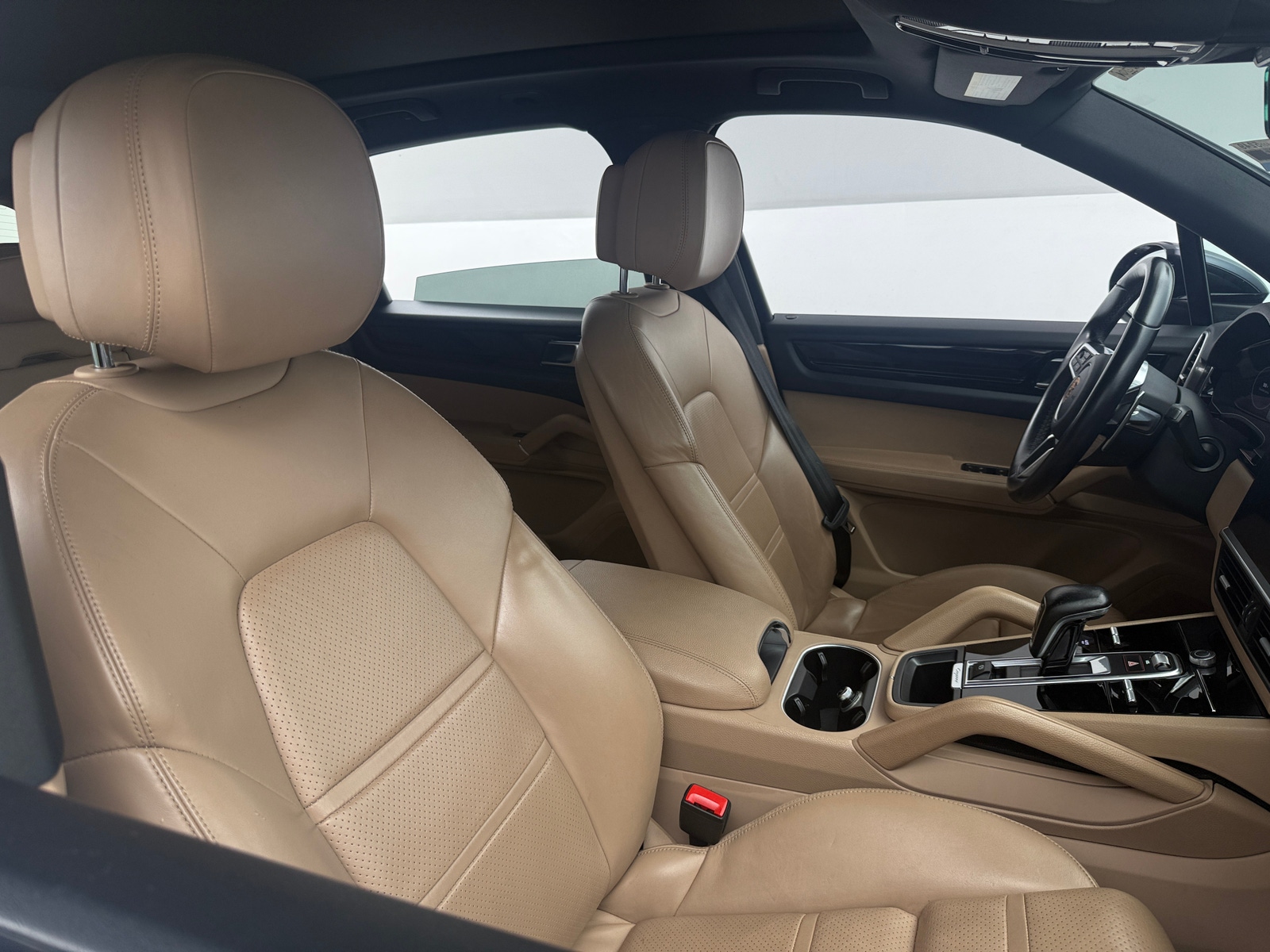 Thumbnail: 2021 Porsche Cayenne - 2
