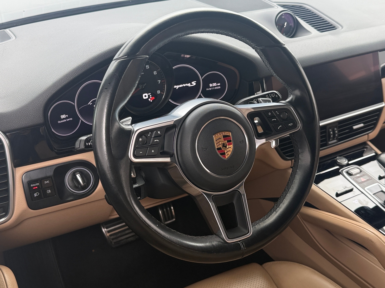 Thumbnail: 2021 Porsche Cayenne - 5