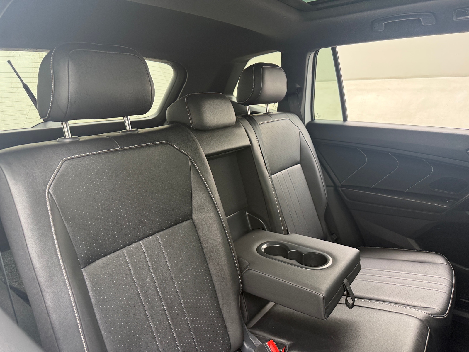 Thumbnail: 2024 Volkswagen Tiguan - 5