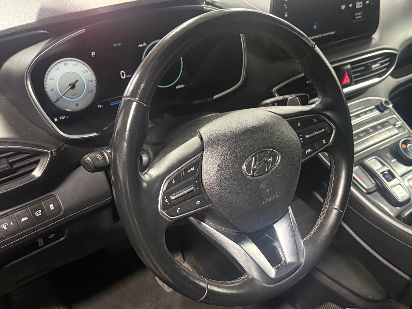 Thumbnail: 2022 Hyundai Santa Fe - 4