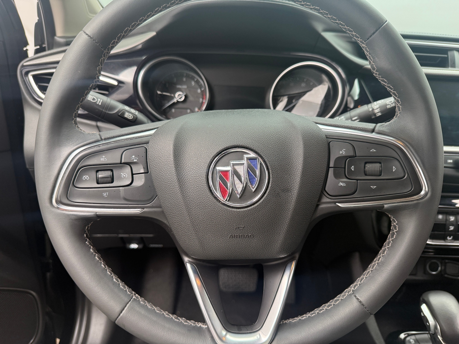 Thumbnail: 2022 Buick Encore GX - 4
