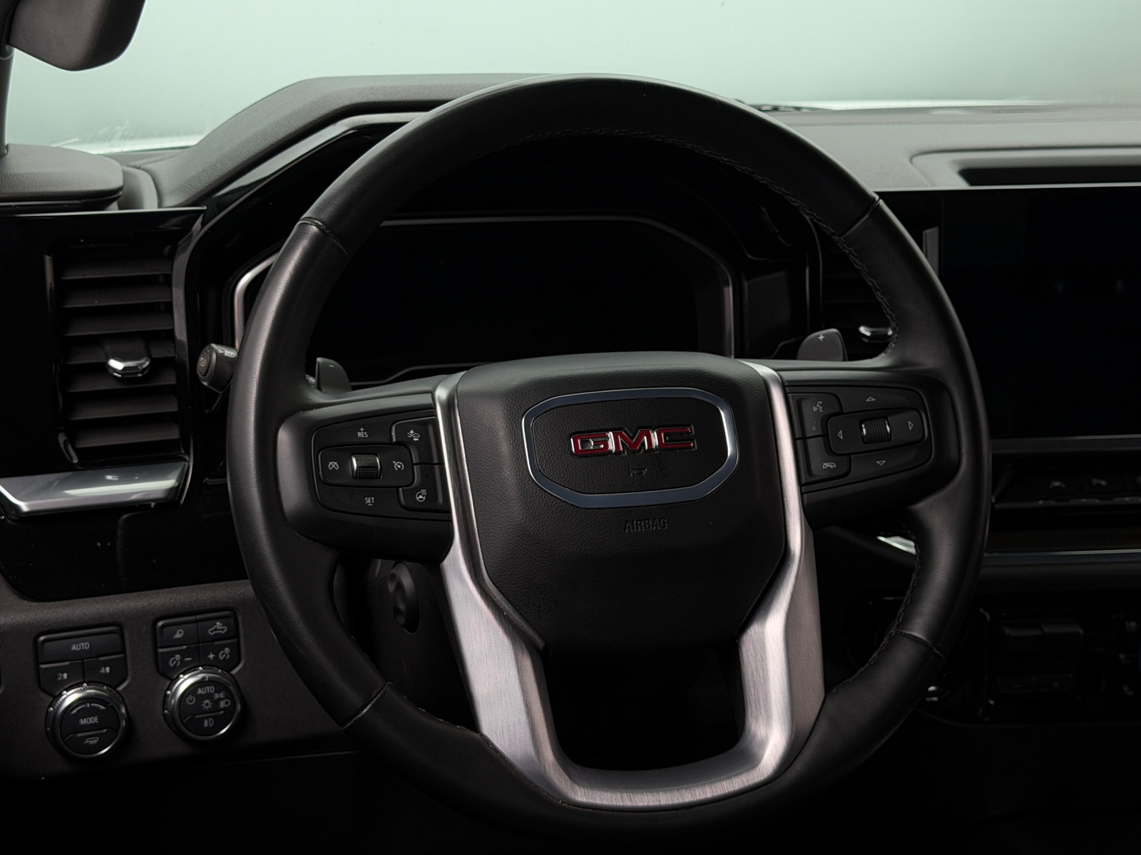 Thumbnail: 2024 GMC Sierra 1500 - 4
