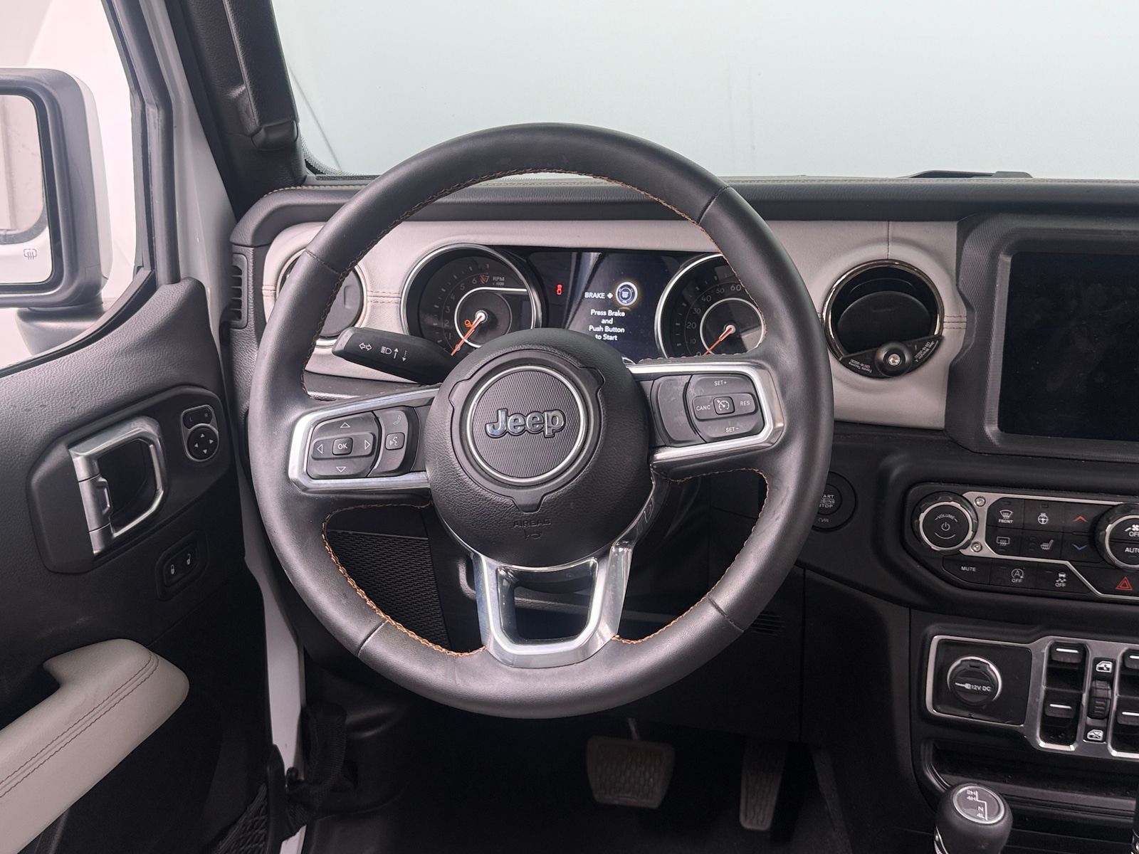 Thumbnail: 2023 Jeep Gladiator - 4