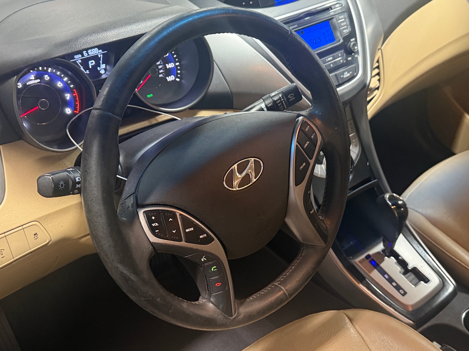 Thumbnail: 2013 Hyundai Elantra - 4