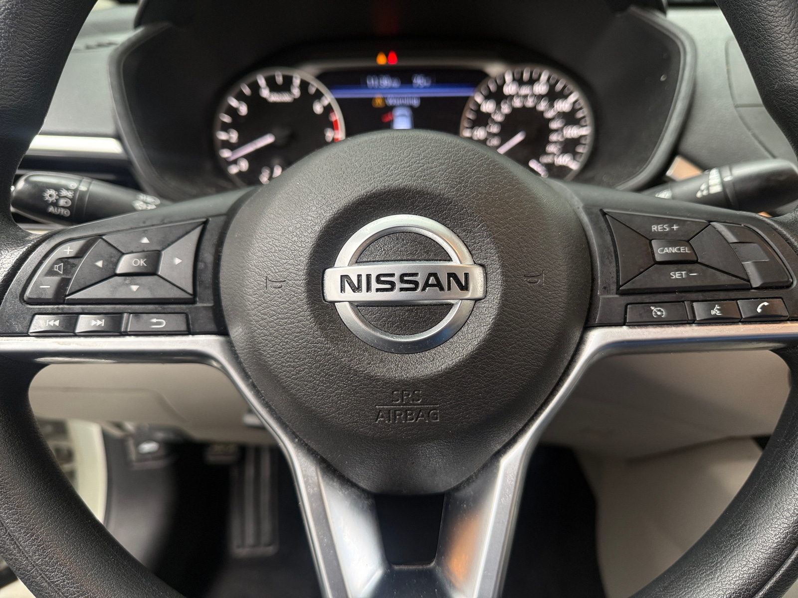 Thumbnail: 2019 Nissan Altima - 5