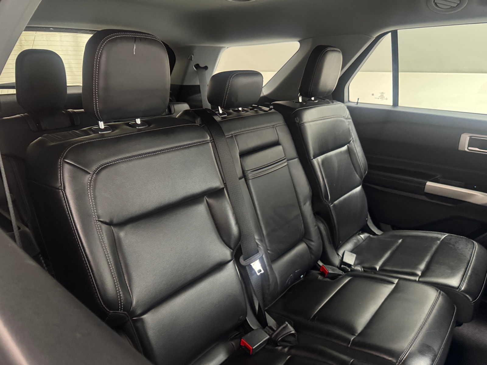 Thumbnail: 2021 Ford Explorer - 5