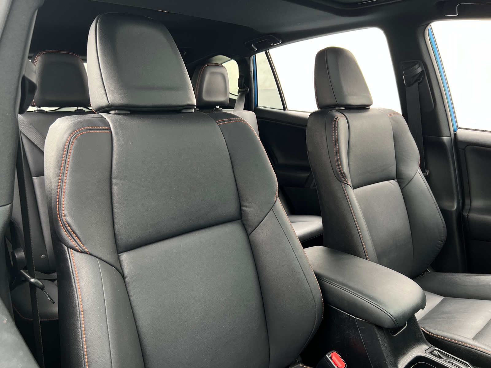 Thumbnail: 2016 Toyota RAV4 - 2