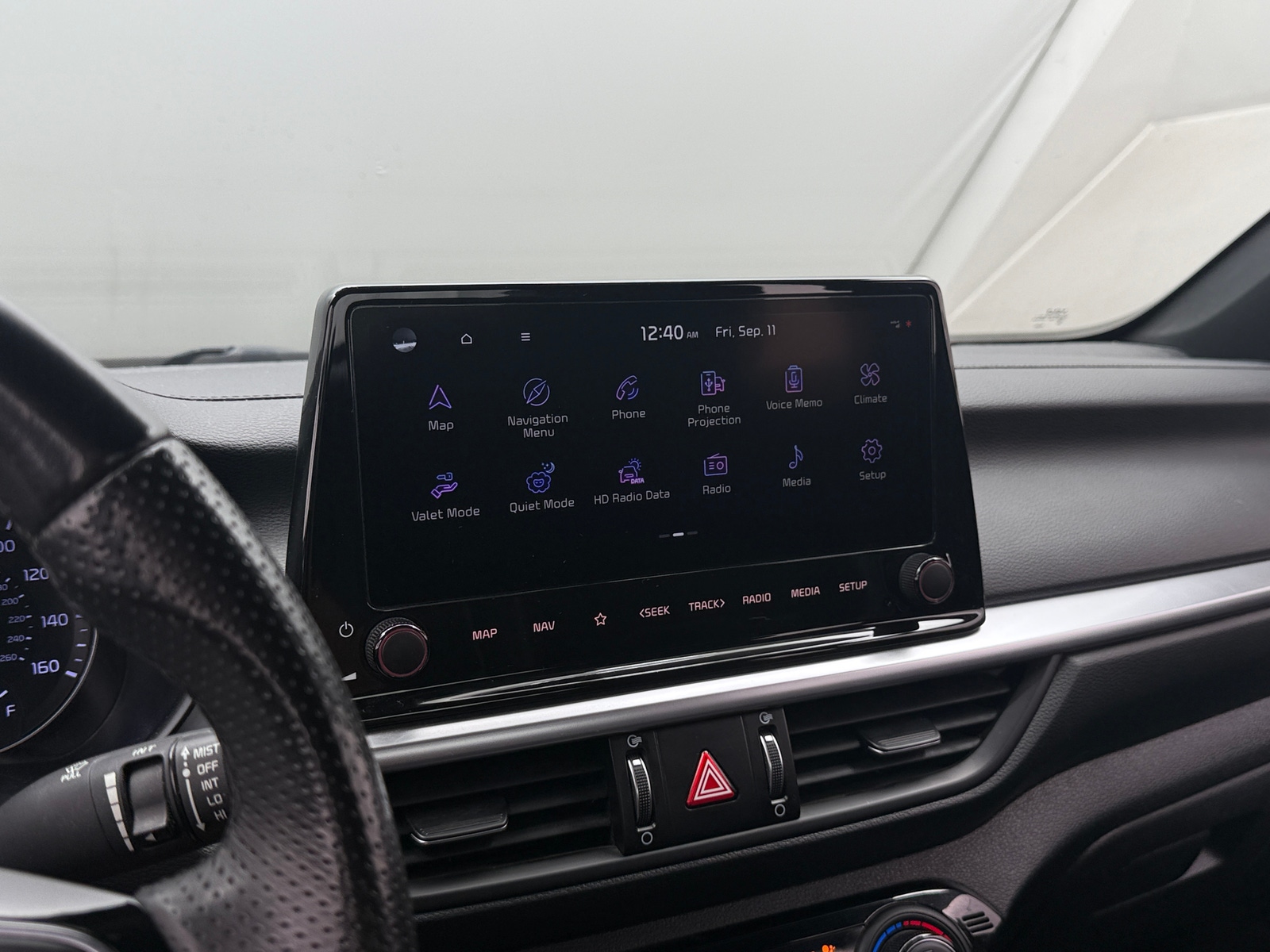 Thumbnail: 2023 Kia Forte - 3
