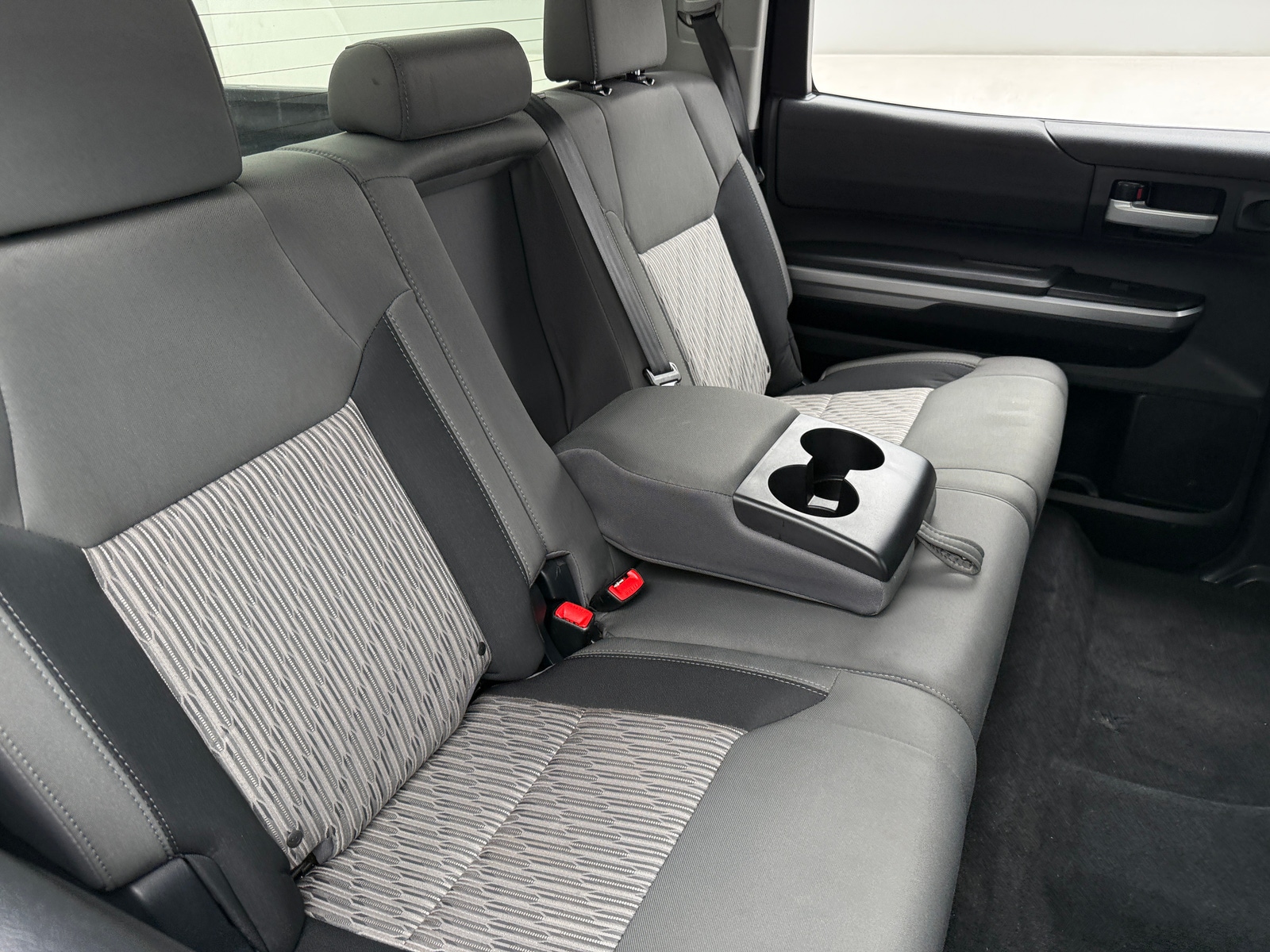 Thumbnail: 2017 Toyota Tundra - 6