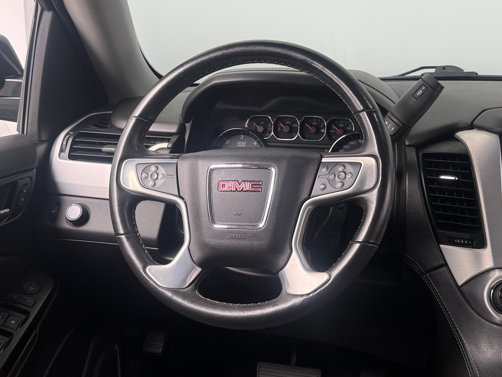 Thumbnail: 2019 GMC Yukon - 5