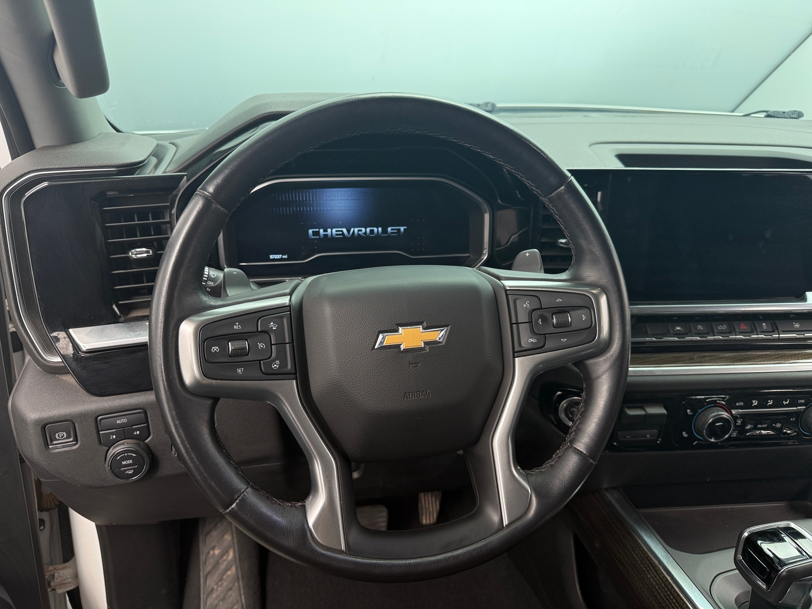 Thumbnail: 2022 Chevrolet Silverado 1500 - 5