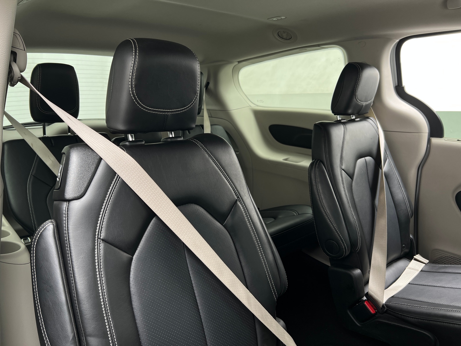 Thumbnail: 2024 Chrysler Pacifica - 5