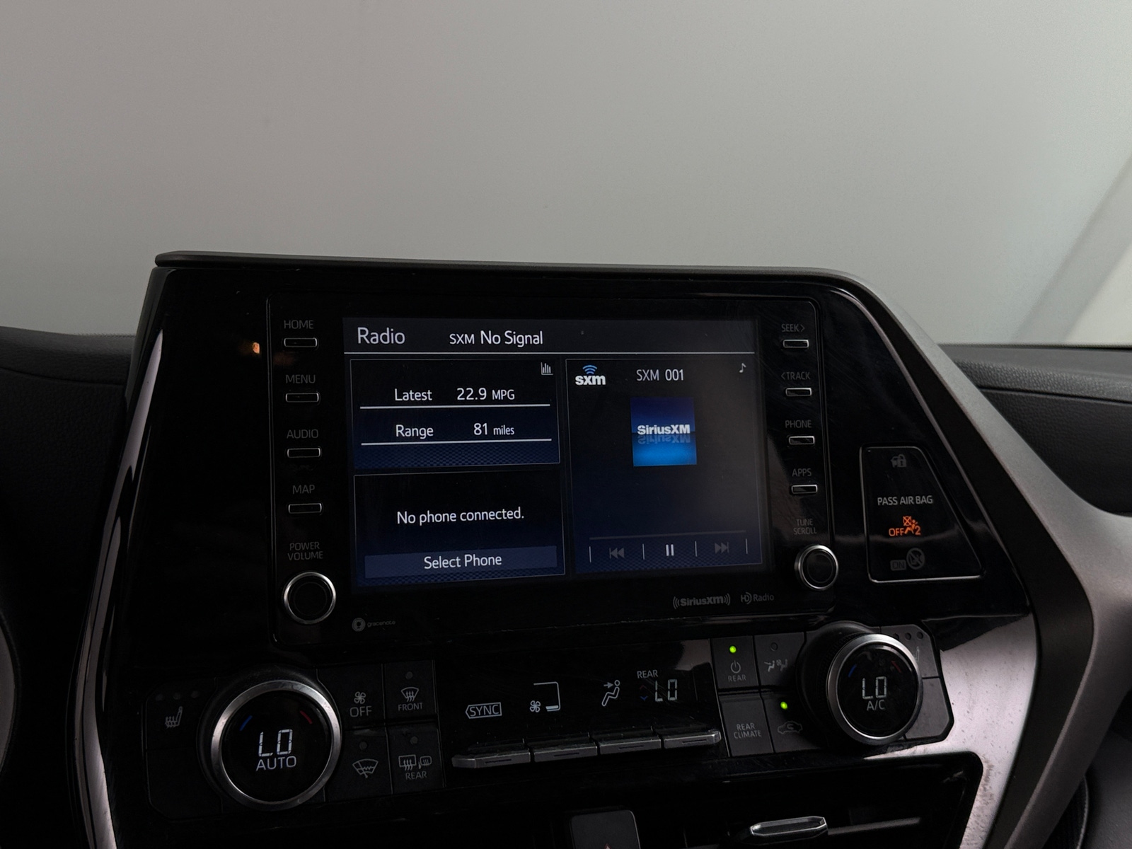 Thumbnail: 2021 Toyota Highlander - 3