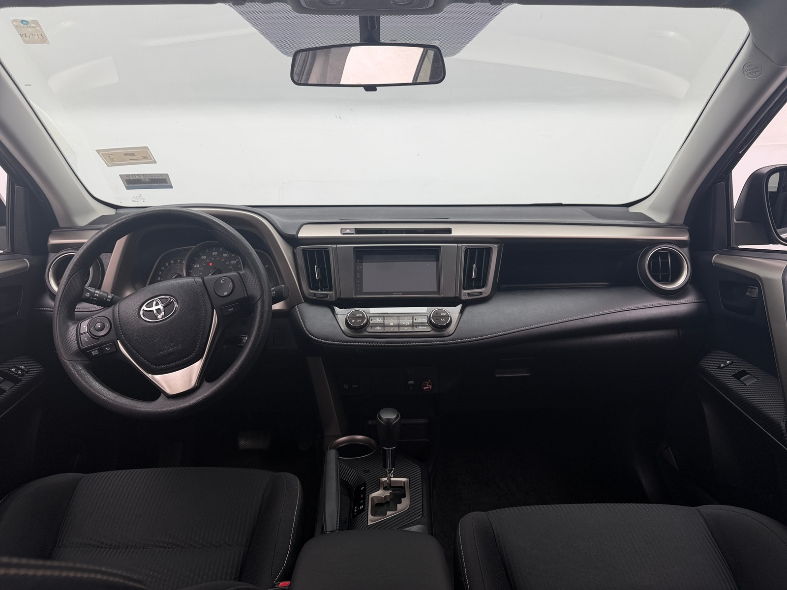 Thumbnail: 2013 Toyota RAV4 - 3