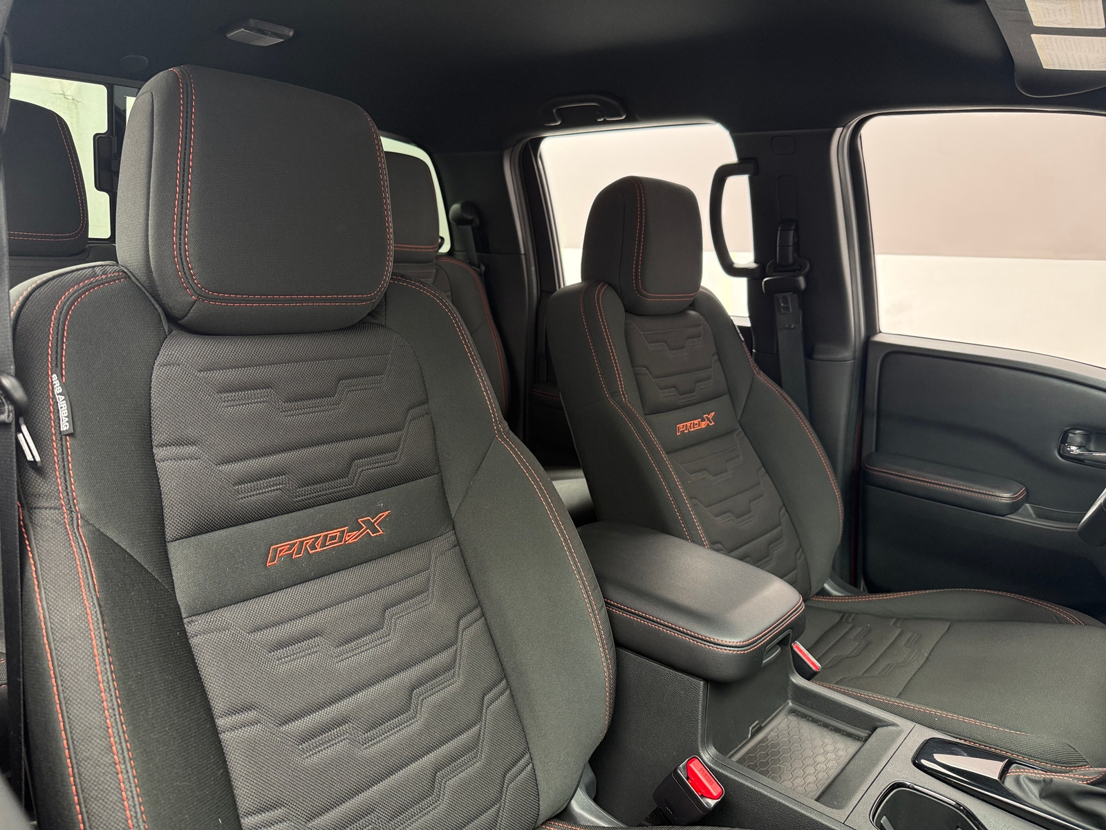 Thumbnail: 2025 Nissan Frontier - 2