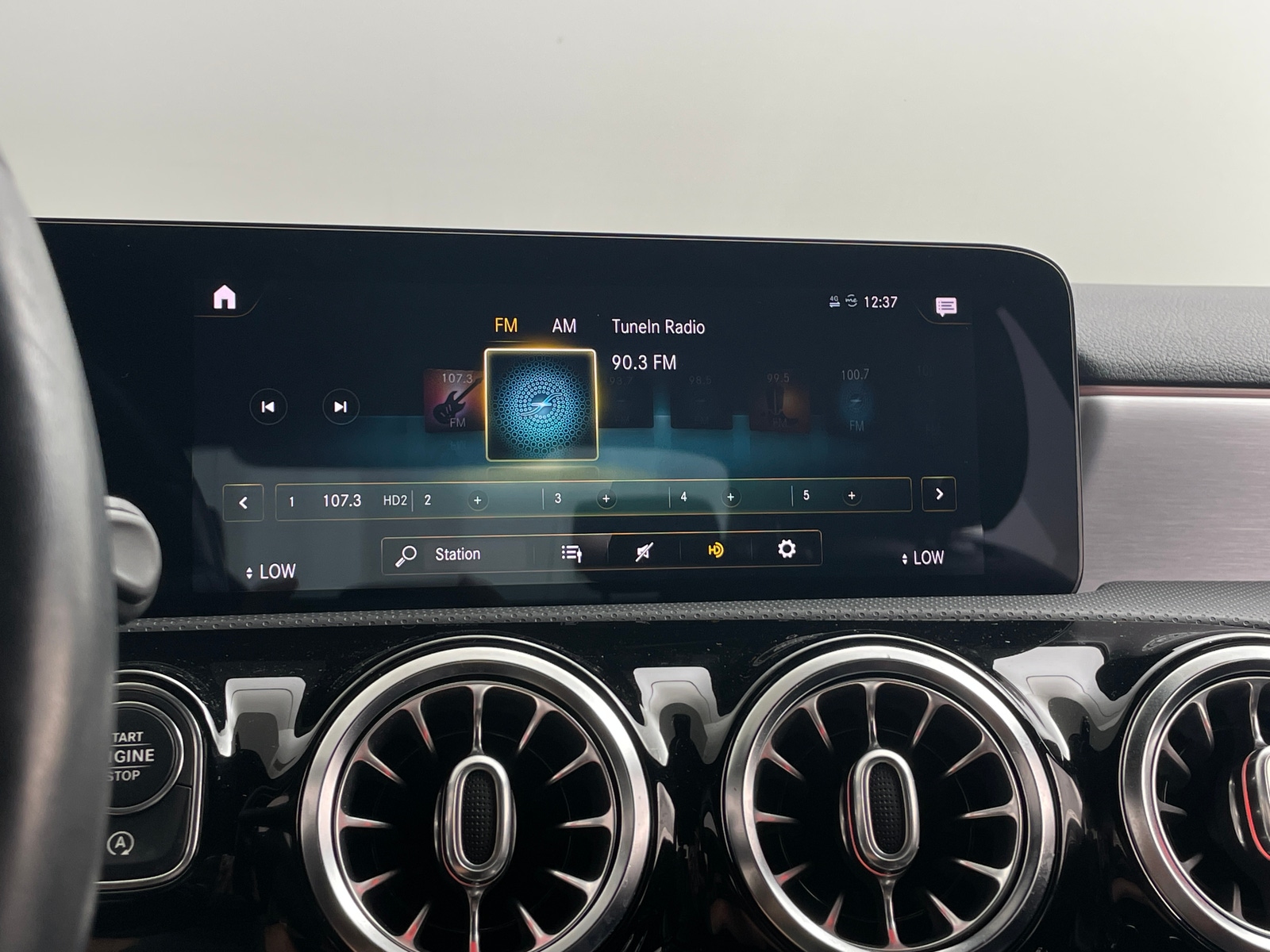 Thumbnail: 2021 Mercedes-Benz A-Class - 3