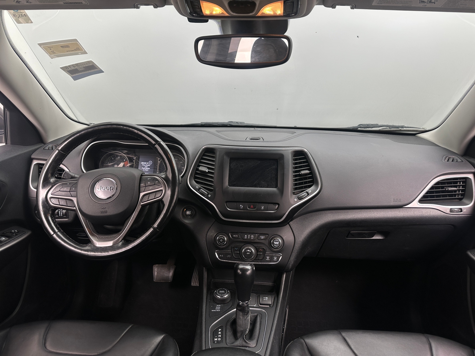 Thumbnail: 2021 Jeep Cherokee - 3