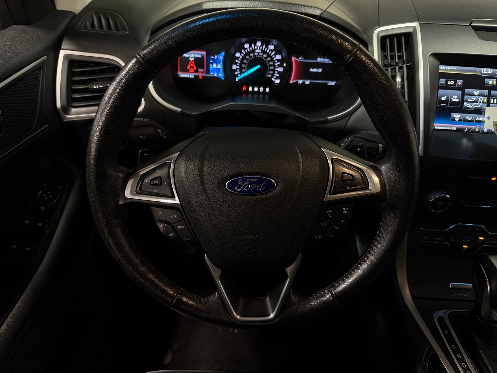 Thumbnail: 2015 Ford Edge - 4