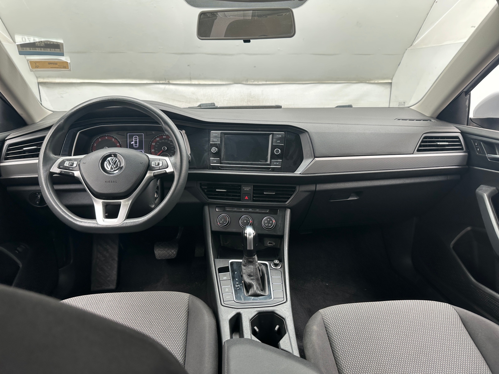 Thumbnail: 2019 Volkswagen Jetta - 3