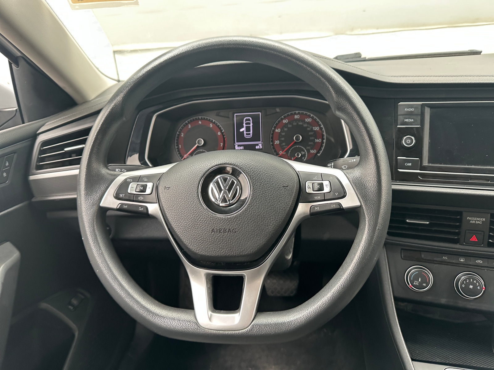 Thumbnail: 2019 Volkswagen Jetta - 5