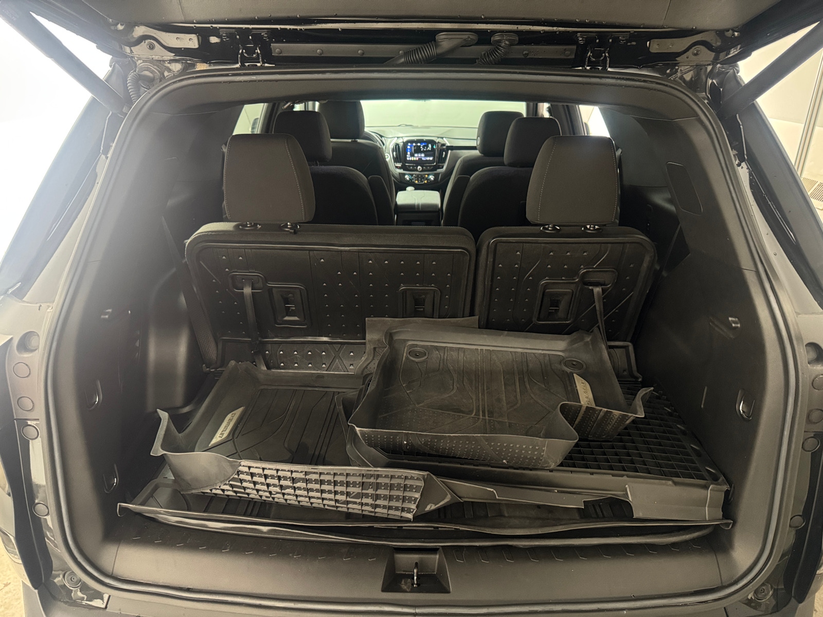 Thumbnail: 2023 Chevrolet Traverse - 7