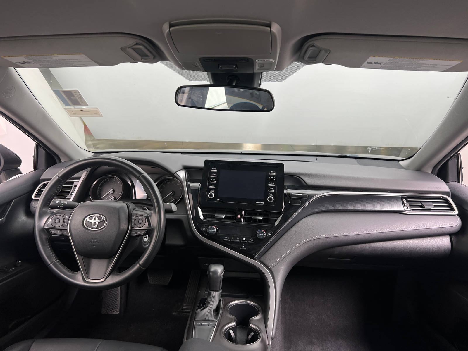 Thumbnail: 2022 Toyota Camry - 3