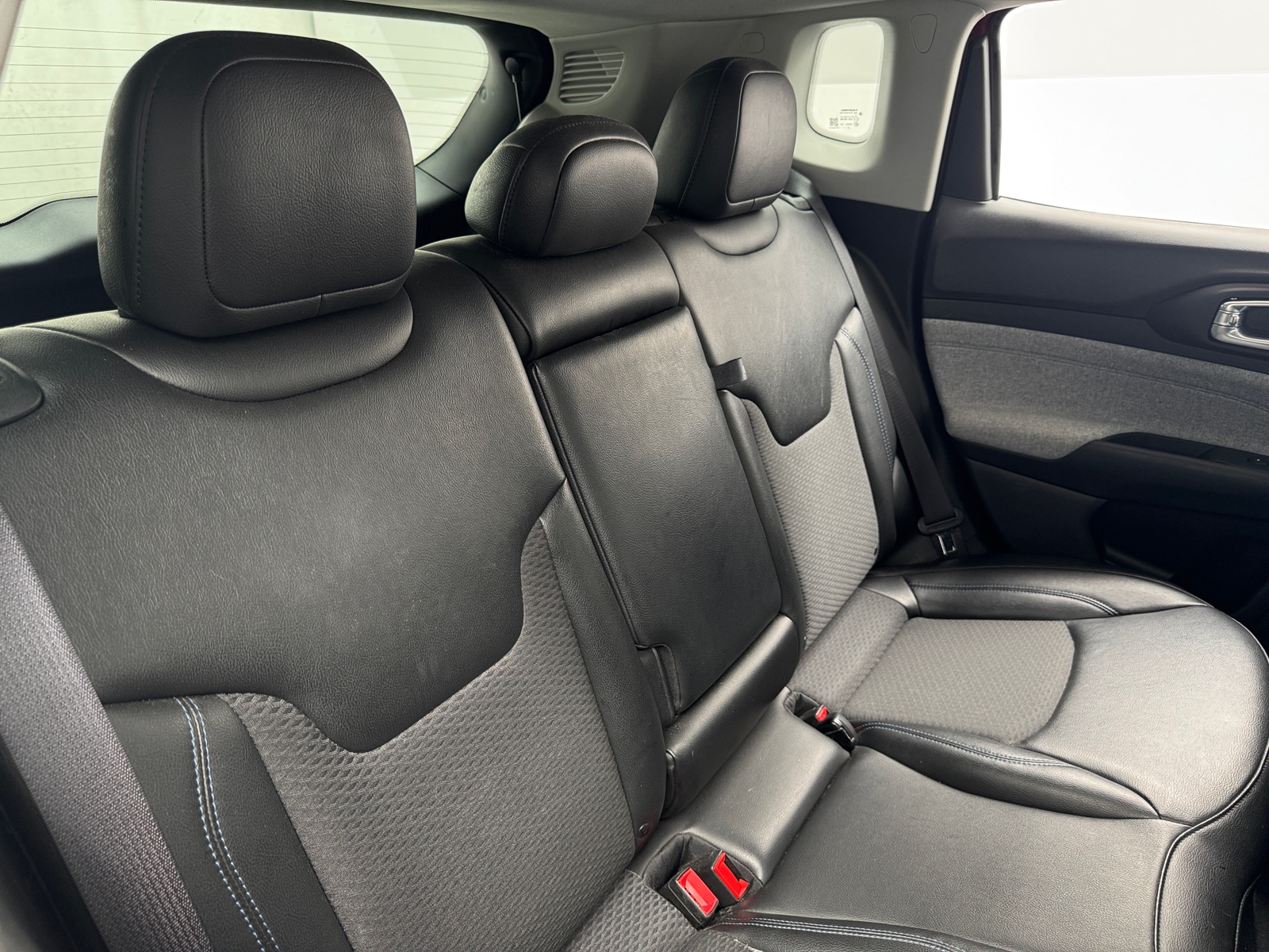 Thumbnail: 2022 Jeep Compass - 6