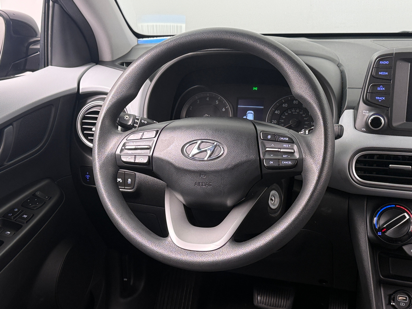 Thumbnail: 2020 Hyundai Kona - 5