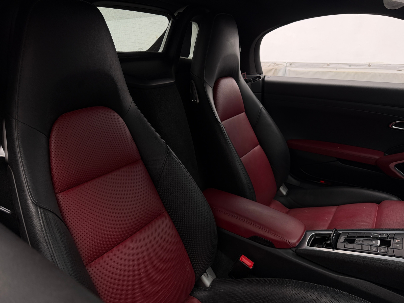 Thumbnail: 2018 Porsche 718 Boxster - 2