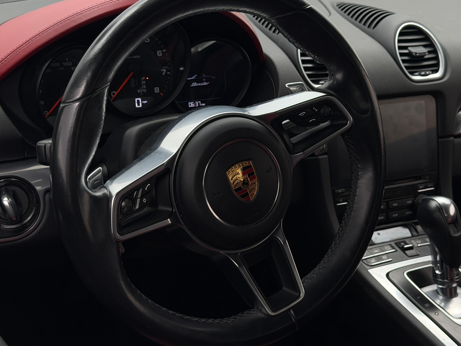Thumbnail: 2018 Porsche 718 Boxster - 4