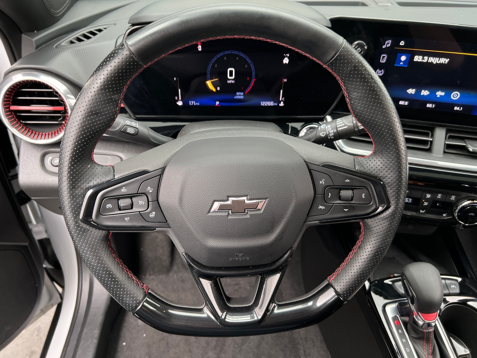 Thumbnail: 2025 Chevrolet Trax - 4