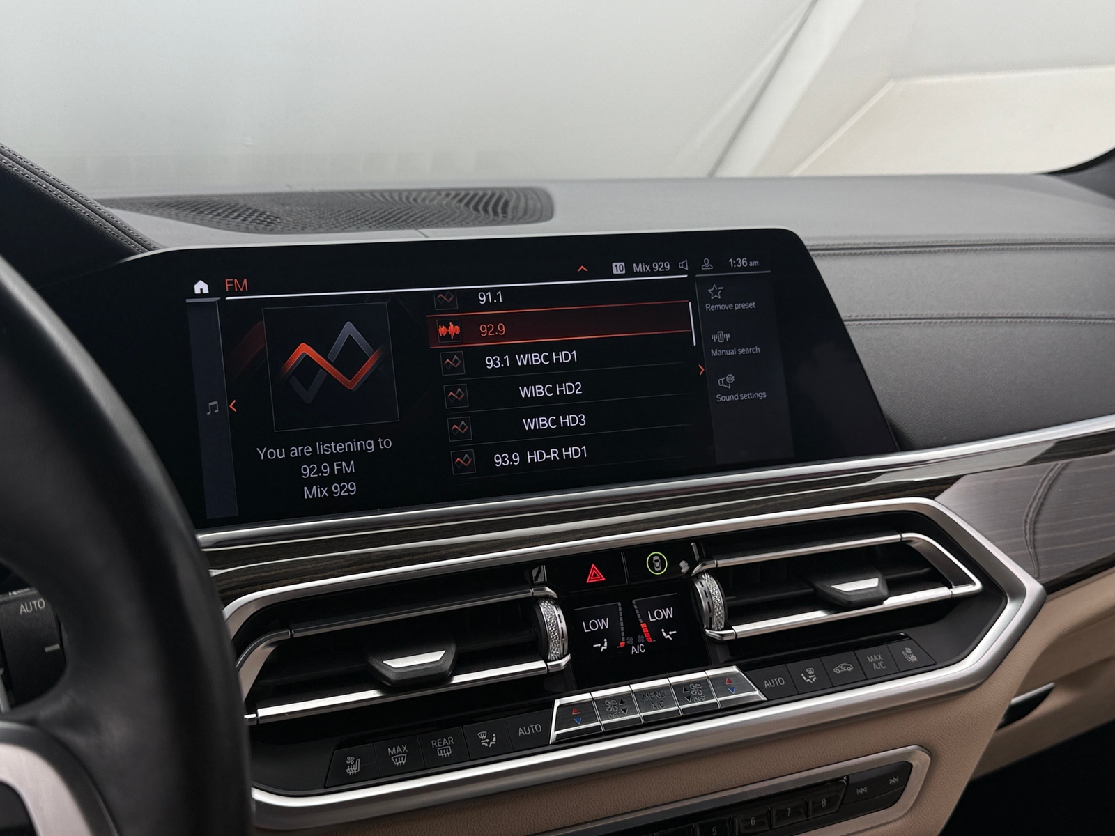 Thumbnail: 2021 BMW X5 - 3