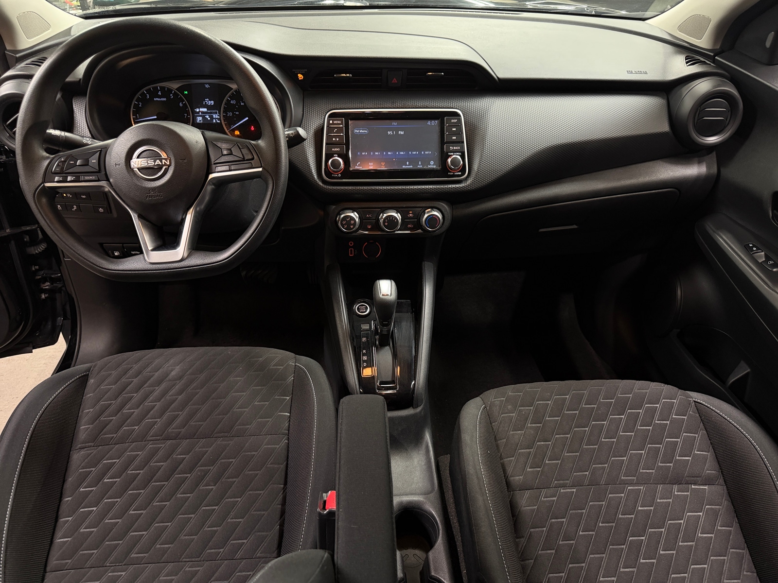 Thumbnail: 2022 Nissan Kicks - 3