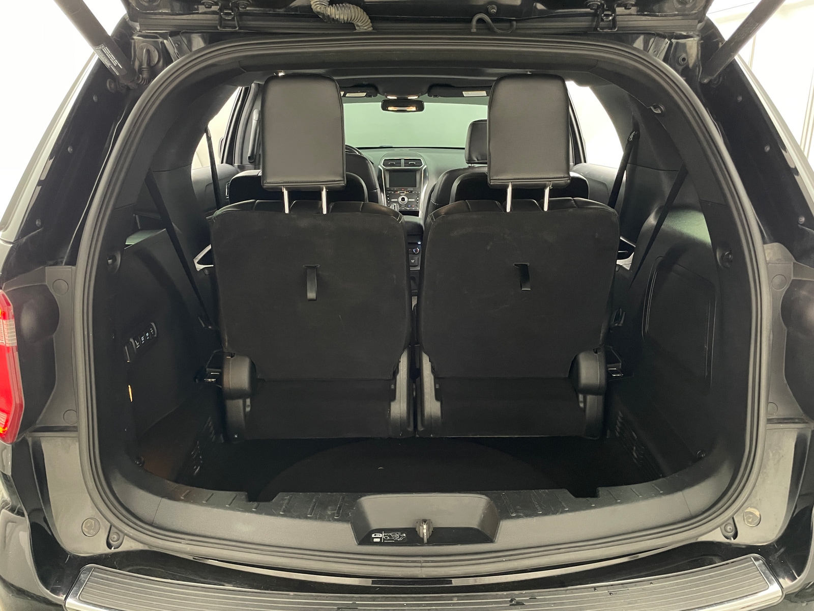 Thumbnail: 2018 Ford Explorer - 6