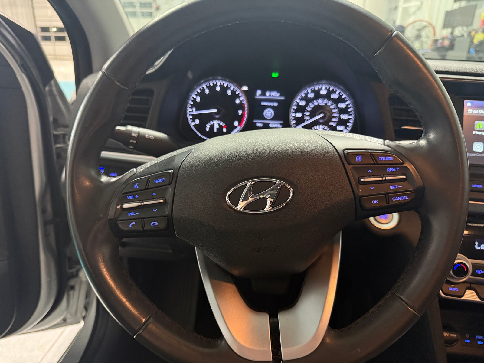 Thumbnail: 2019 Hyundai Elantra - 5