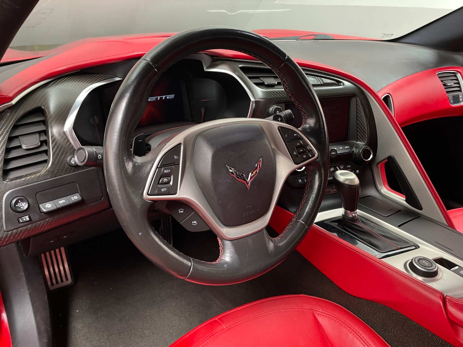 Thumbnail: 2014 Chevrolet Corvette - 3
